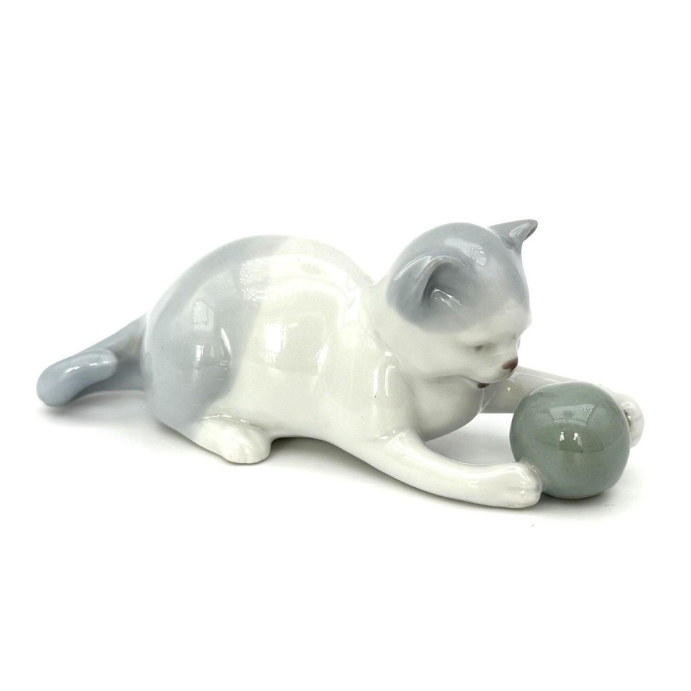 Antique Pfeffer Gotha Porcelain Cat Gray White Kitten Playing Ball Germany